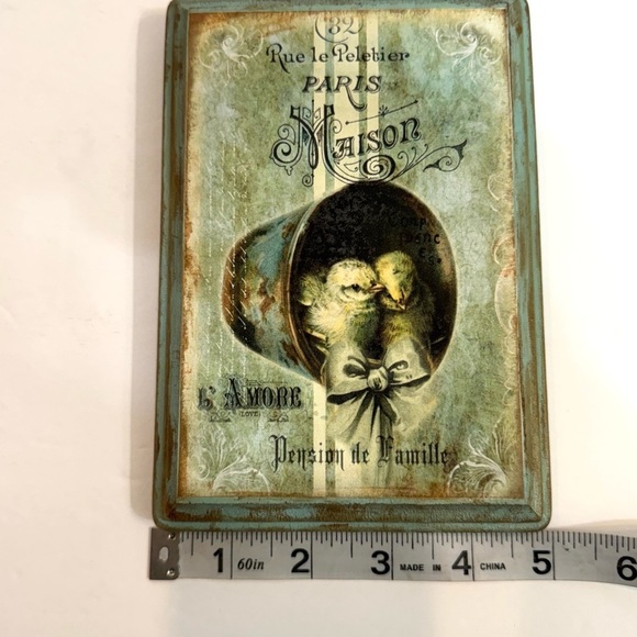 NEW Handcrafted Antiqued Spring French Baby Chicks Wall Hanging Decor Easter - Picture 4 of 6